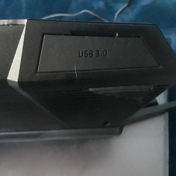 ASUS RT-AC87U AC2400 Dual Band Gigabit WiFi Router, Aiprotection, Adaptive Qos, - Picture 5 of 7